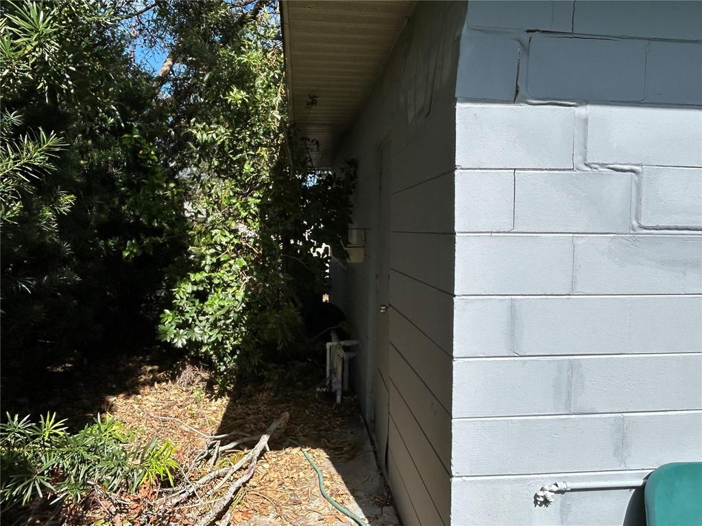 Photo of 5336 33rd Avenue N, St Petersburg, FL 33710 (MLS # A4660798)