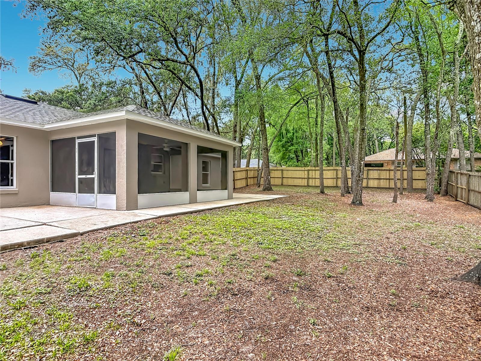 WEST HIGHLANDS - Residential