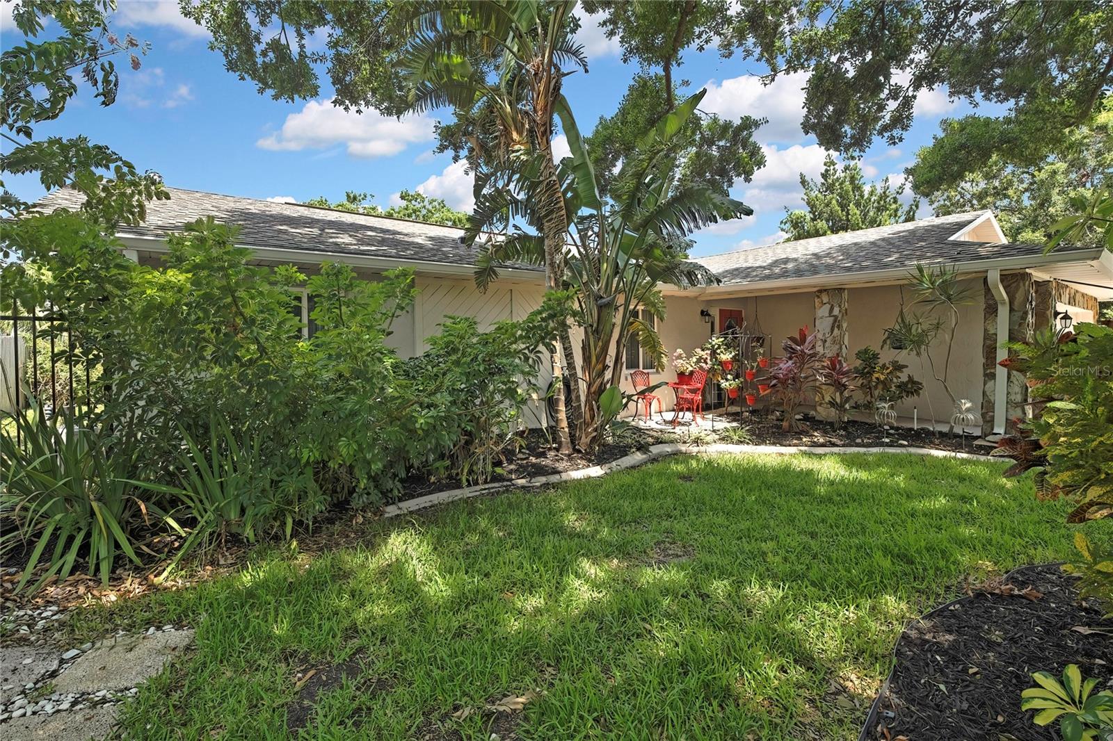 7924 SINGING COURT PLACE
