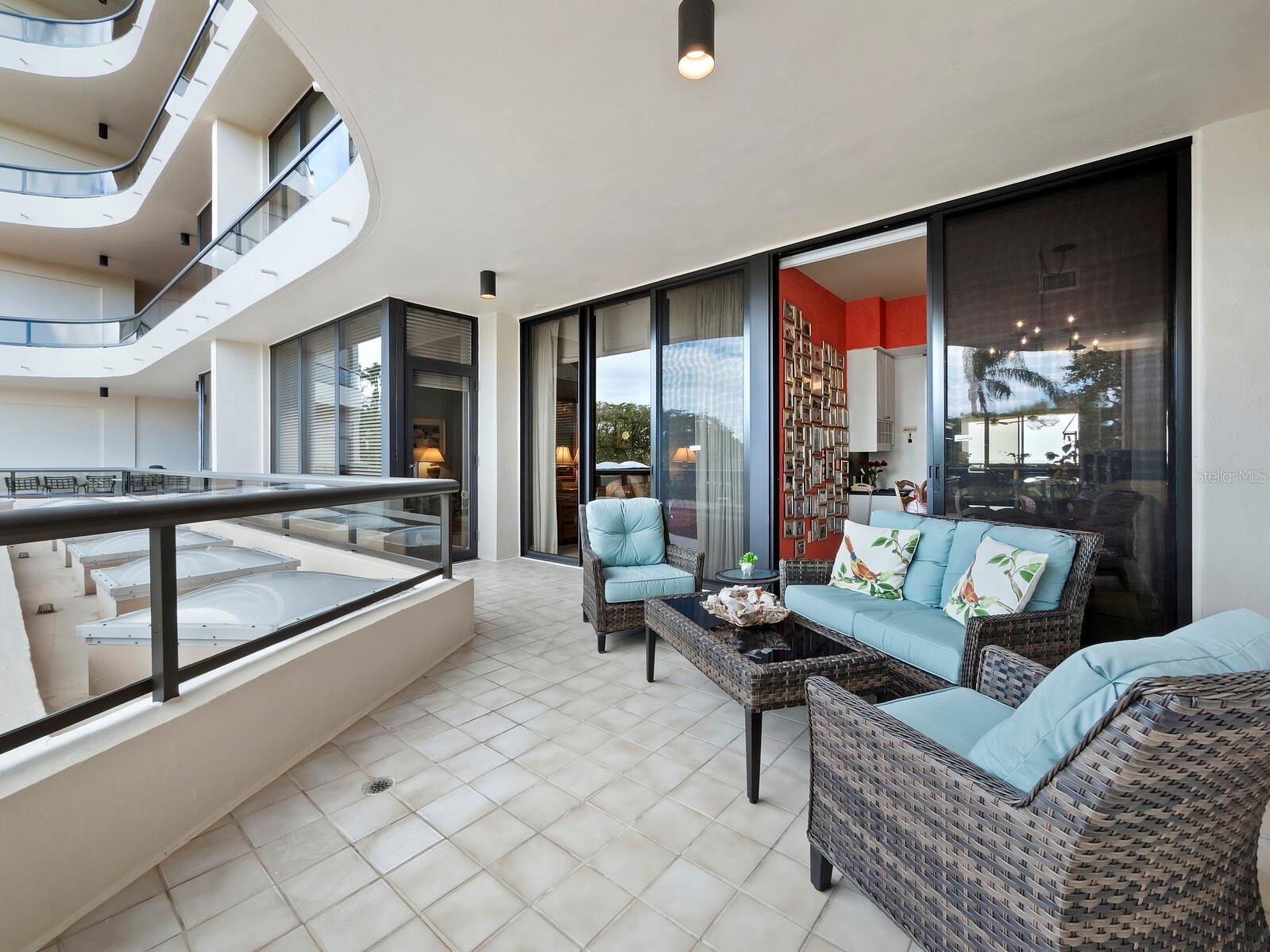 L AMBIANCE 1 - Residential