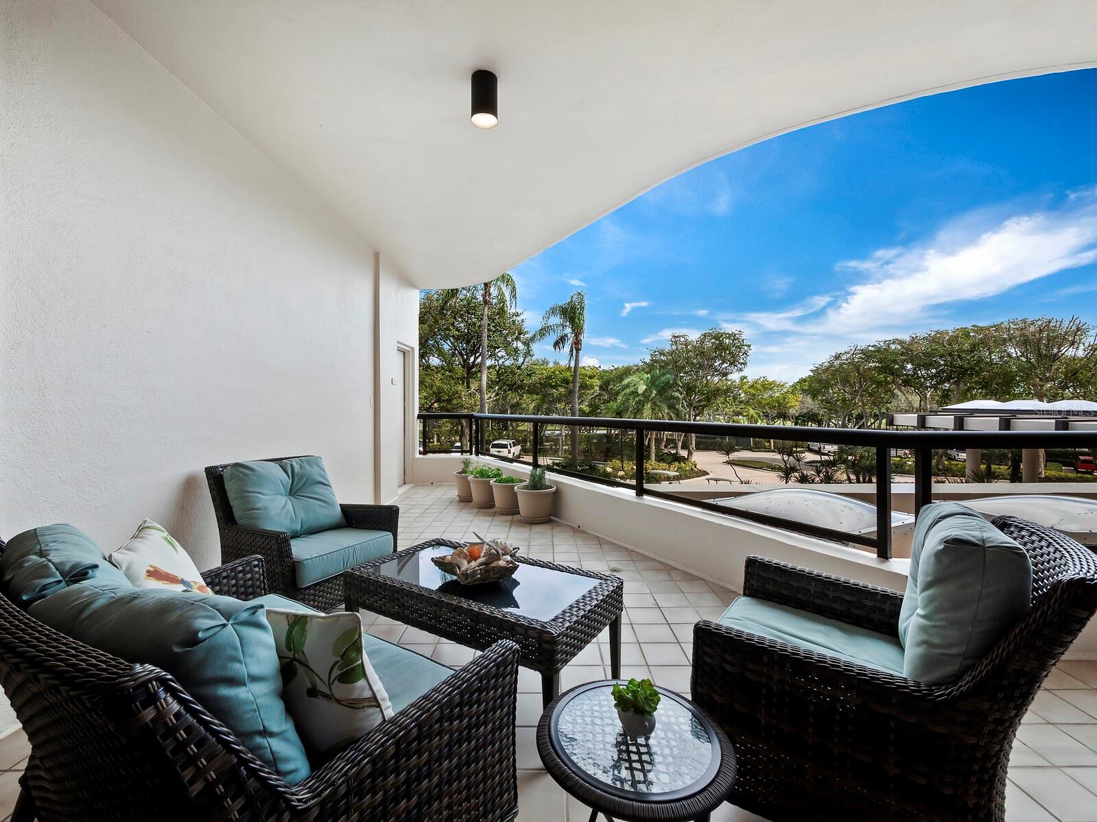 L AMBIANCE 1 - Residential