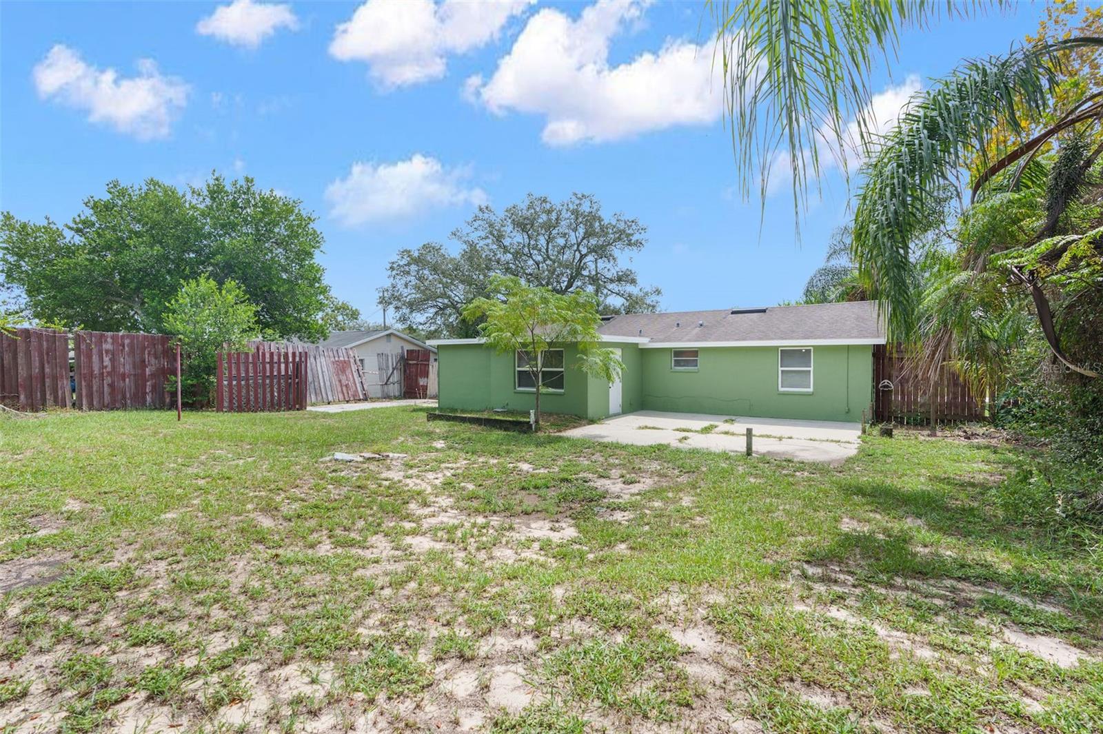 SPRING HILL - Residential