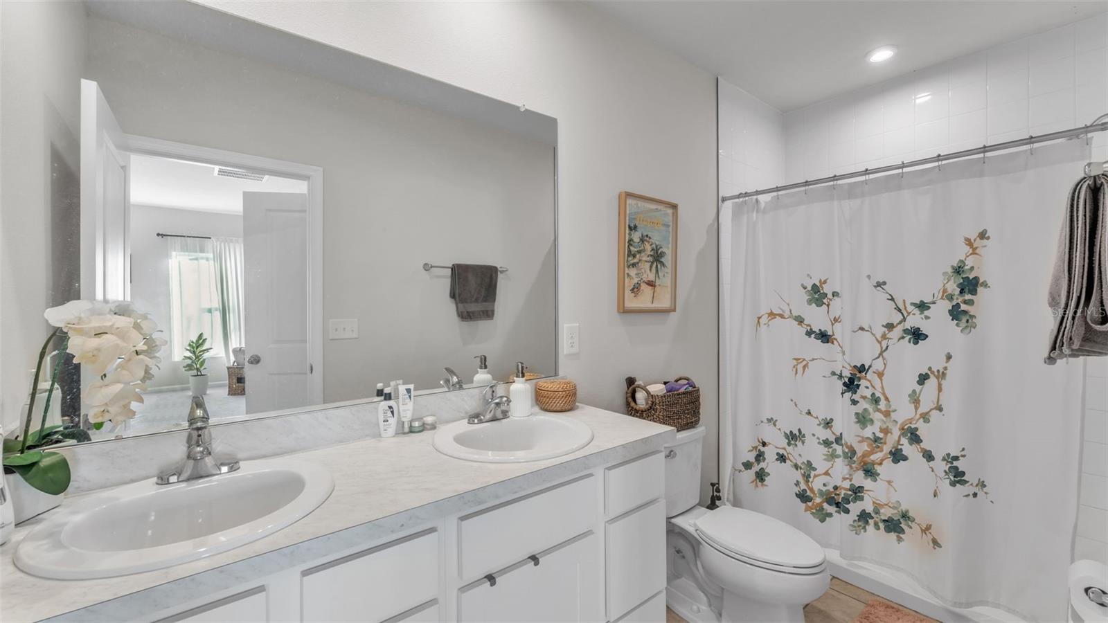 EAGLE LNDG PH 1B - Residential