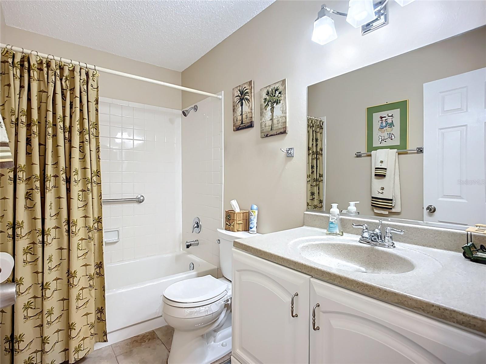 VIVIENDA AT BRADENTON II - Residential