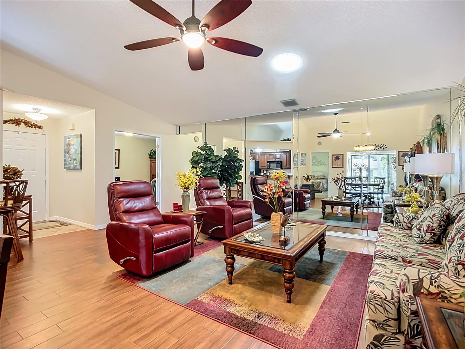 VIVIENDA AT BRADENTON II - Residential