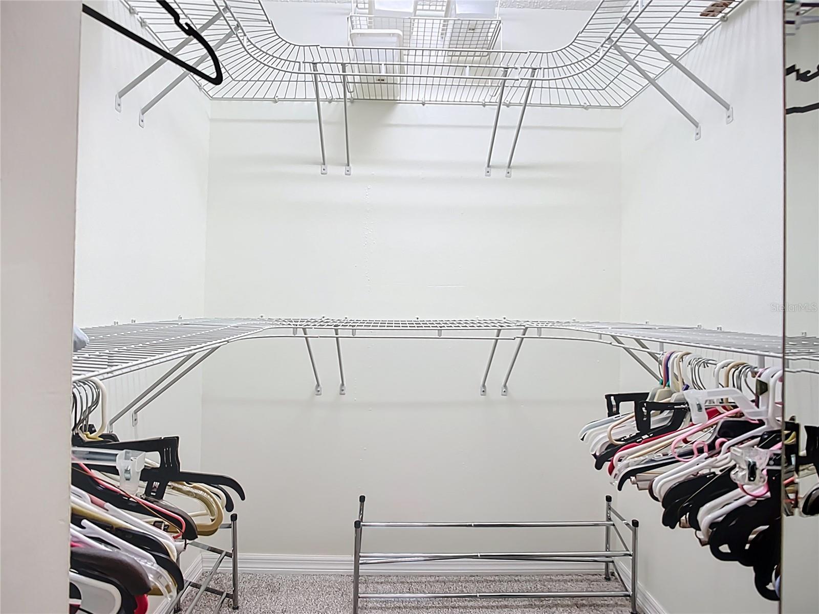 VIVIENDA AT BRADENTON II - Residential