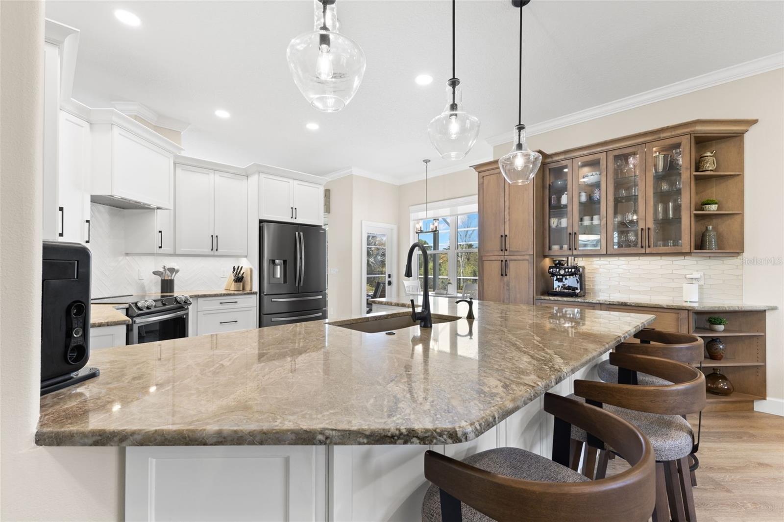 WHITCOMB PLACE - Residential