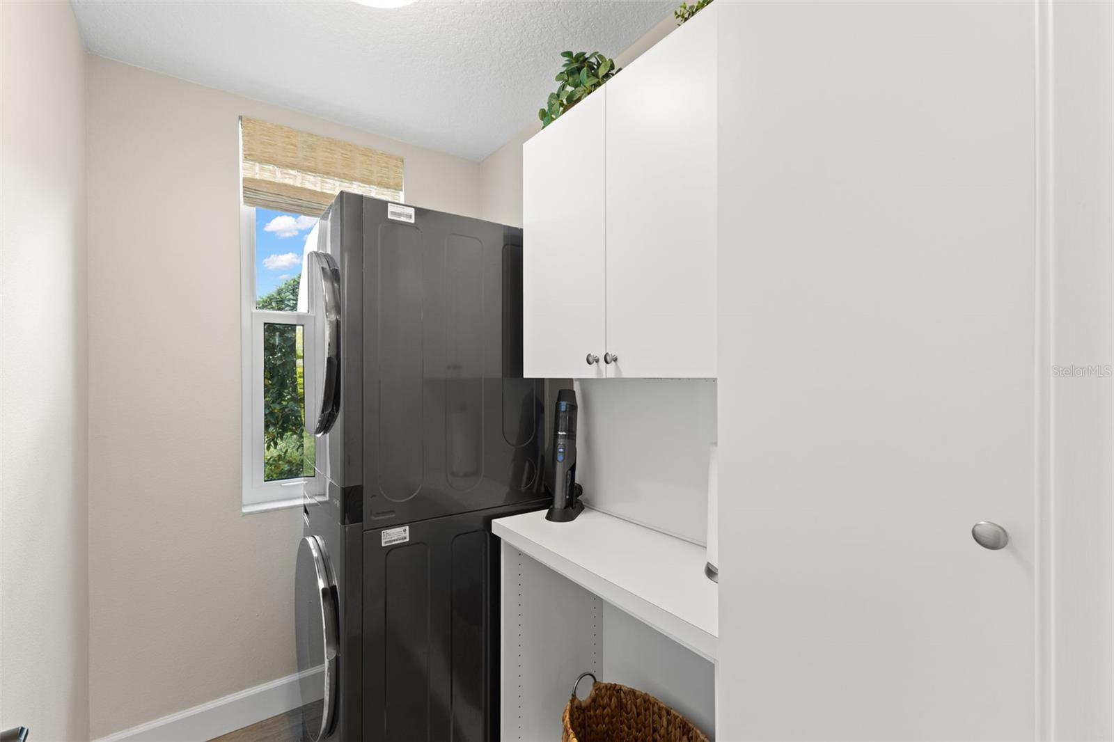 WHITCOMB PLACE - Residential