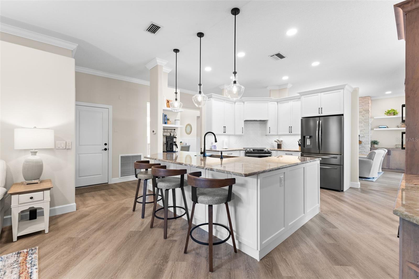 WHITCOMB PLACE - Residential