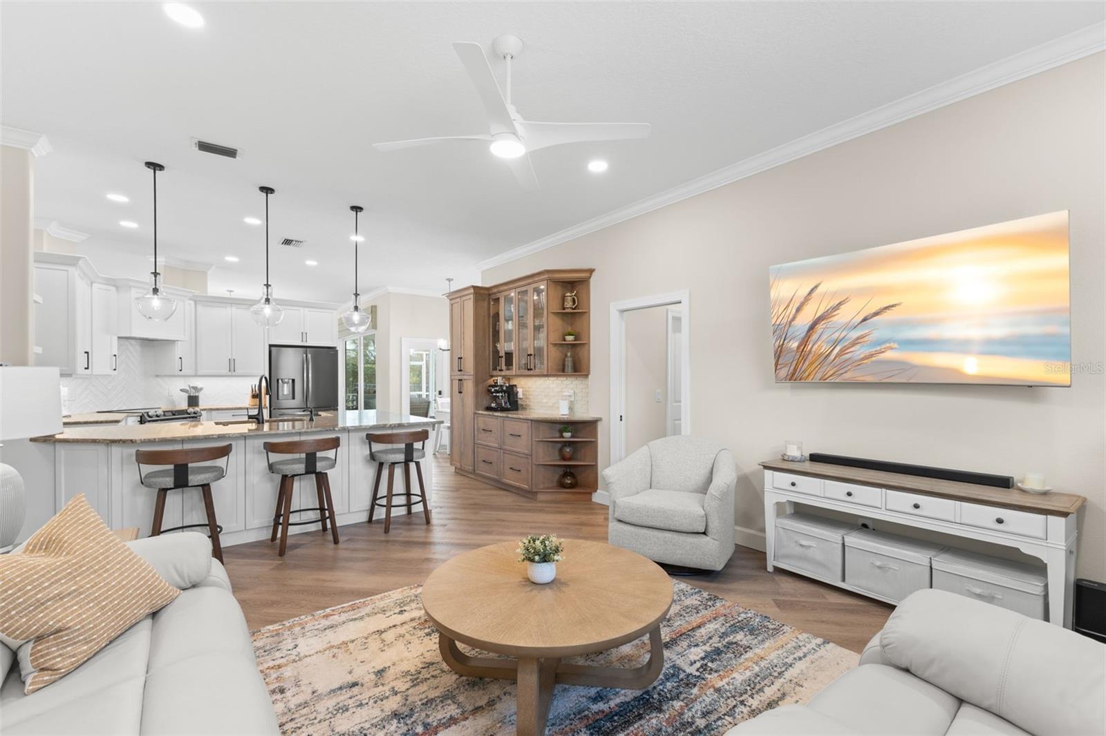 WHITCOMB PLACE - Residential