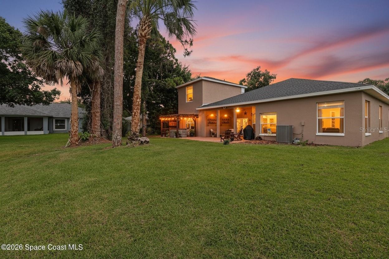 663 SHERIDAN WOODS DR