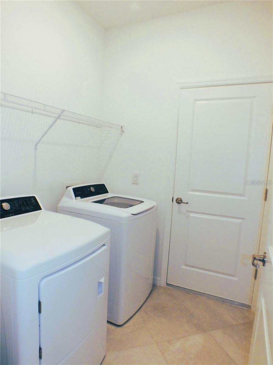 ANTIGUA/WELLEN PARK - Residential Lease