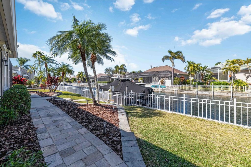 Photo of 4739 Compass Drive, Bradenton, FL 34208 (MLS # A4682233)