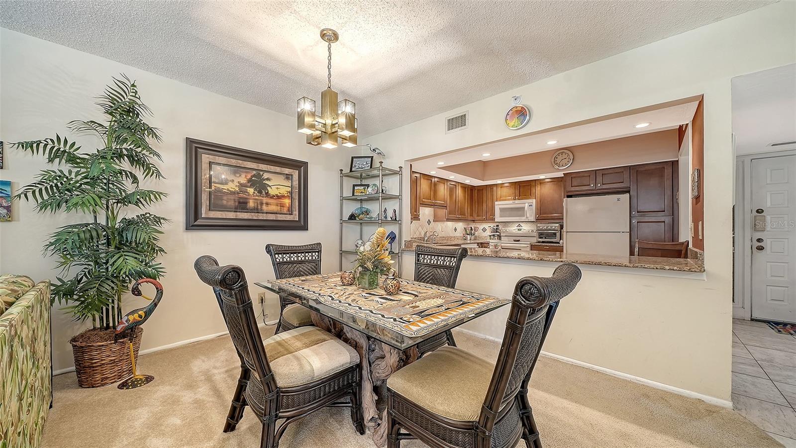 SEAPLACE VI - Residential