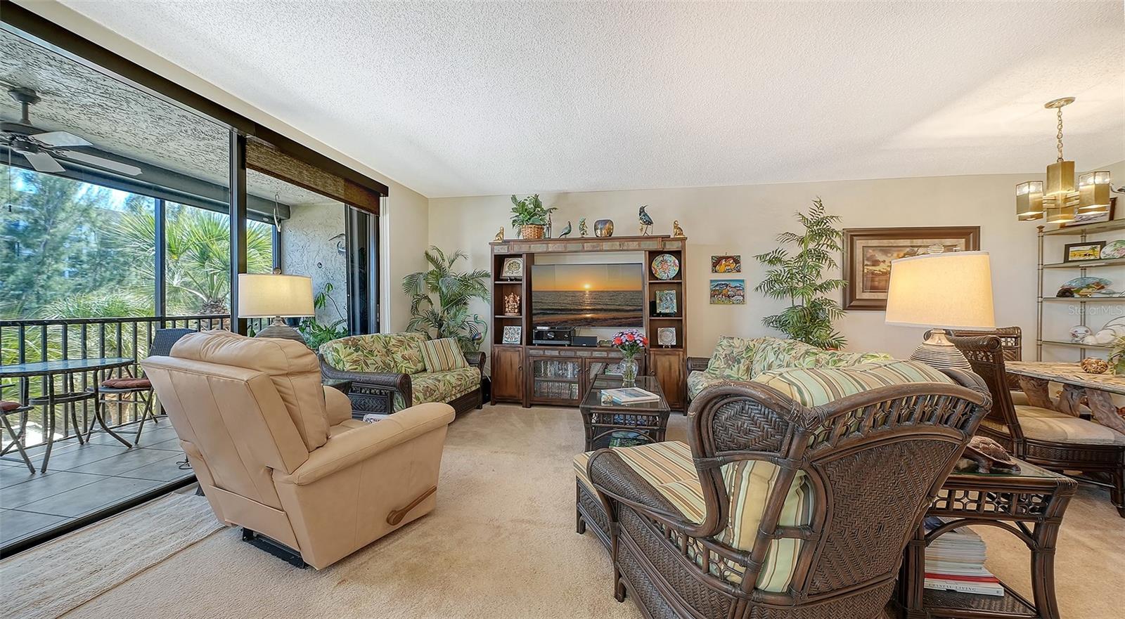 SEAPLACE VI - Residential