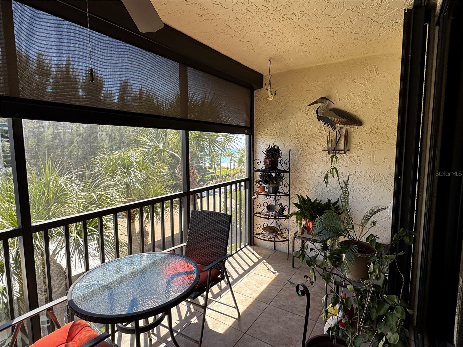 SEAPLACE VI - Residential