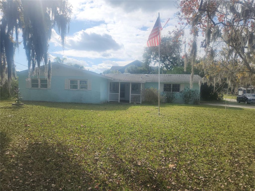 Photo of 530 Yonge Street, Ormond Beach, FL 32174 (MLS # V4946575)