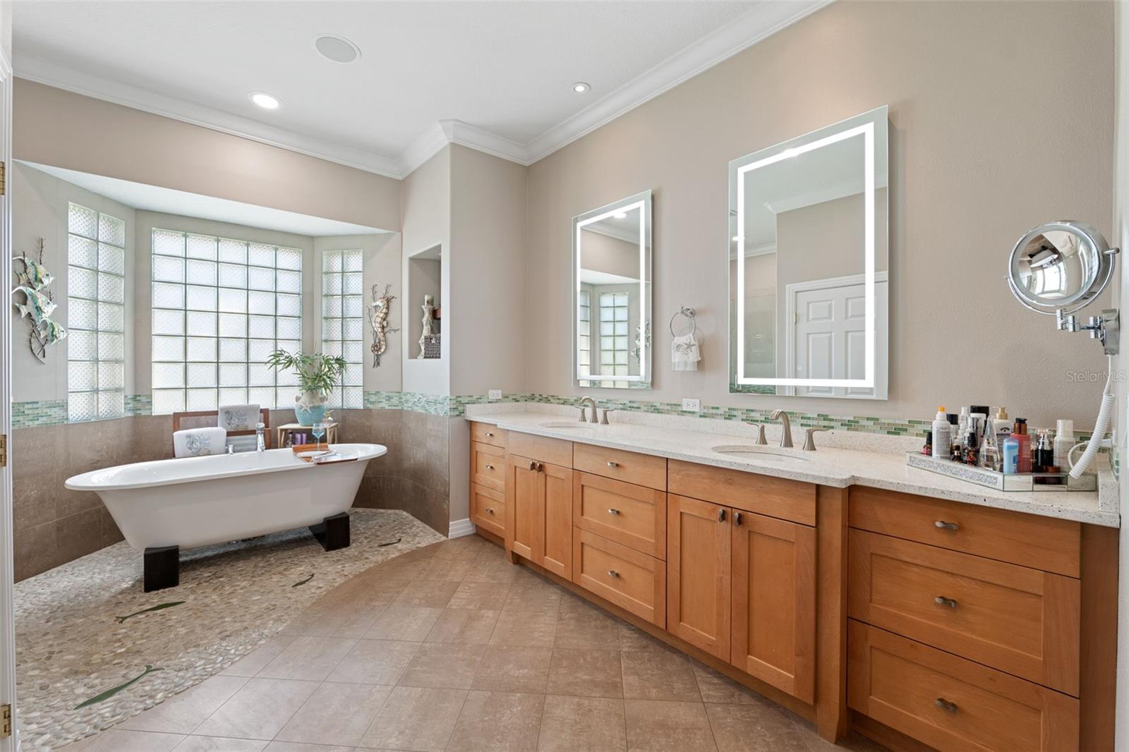 PASADENA POINT ESTATES PH II - Residential