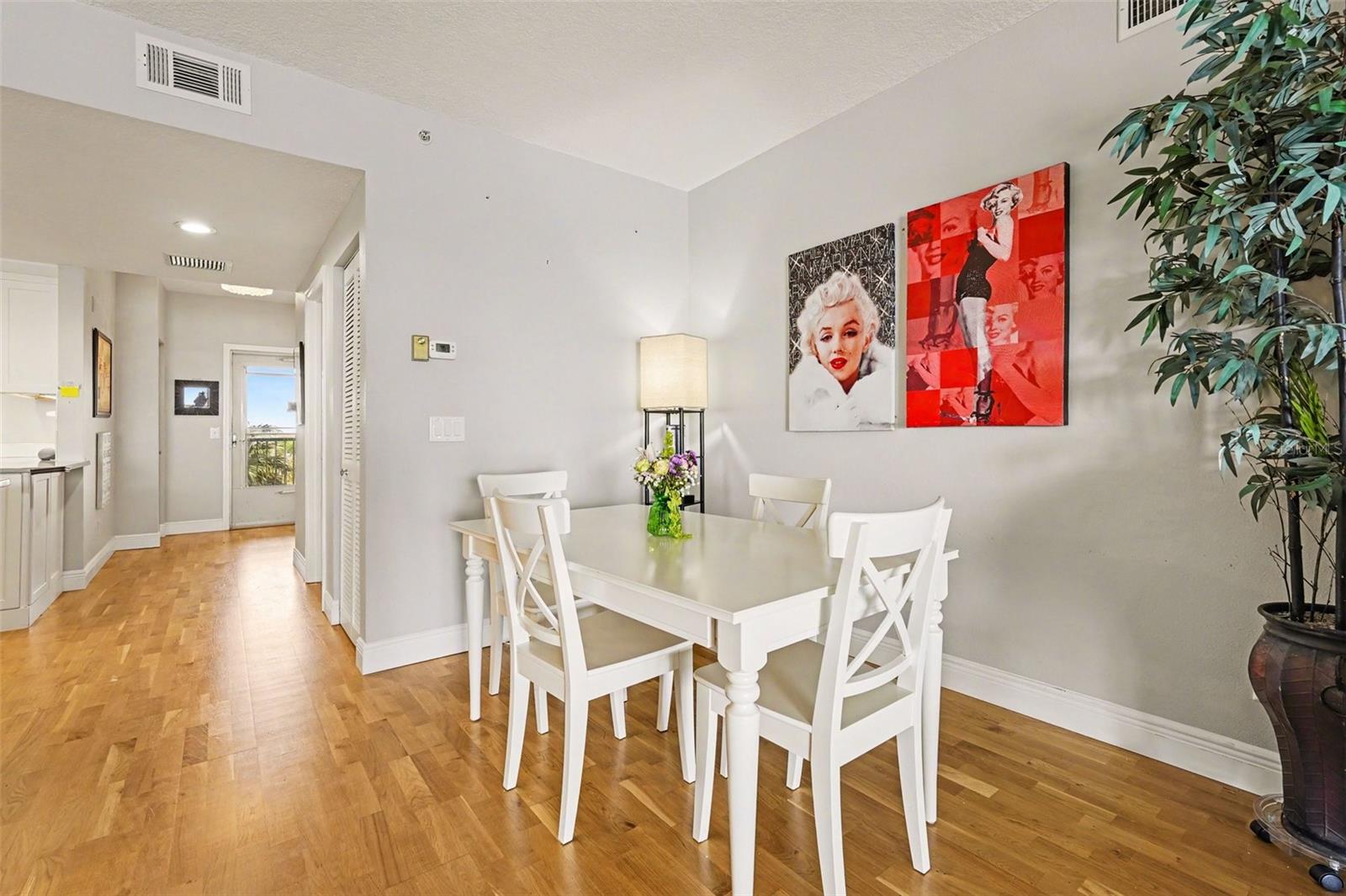 OLEANDER POINTE CONDO PH 02 - Residential