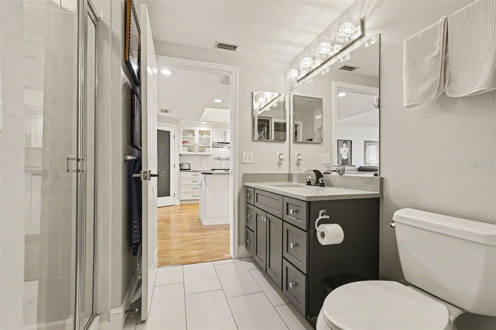 OLEANDER POINTE CONDO PH 02 - Residential