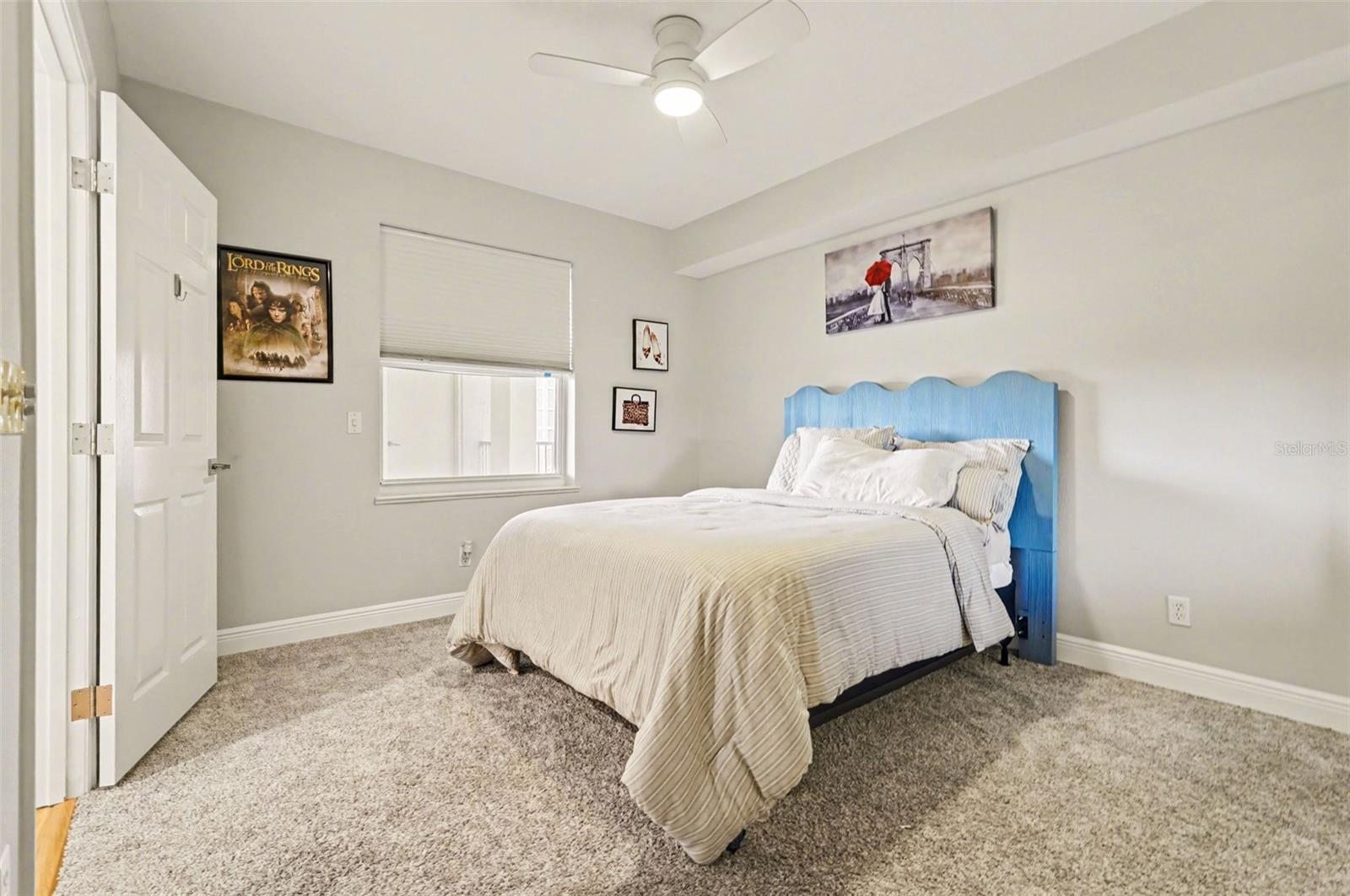 OLEANDER POINTE CONDO PH 02 - Residential