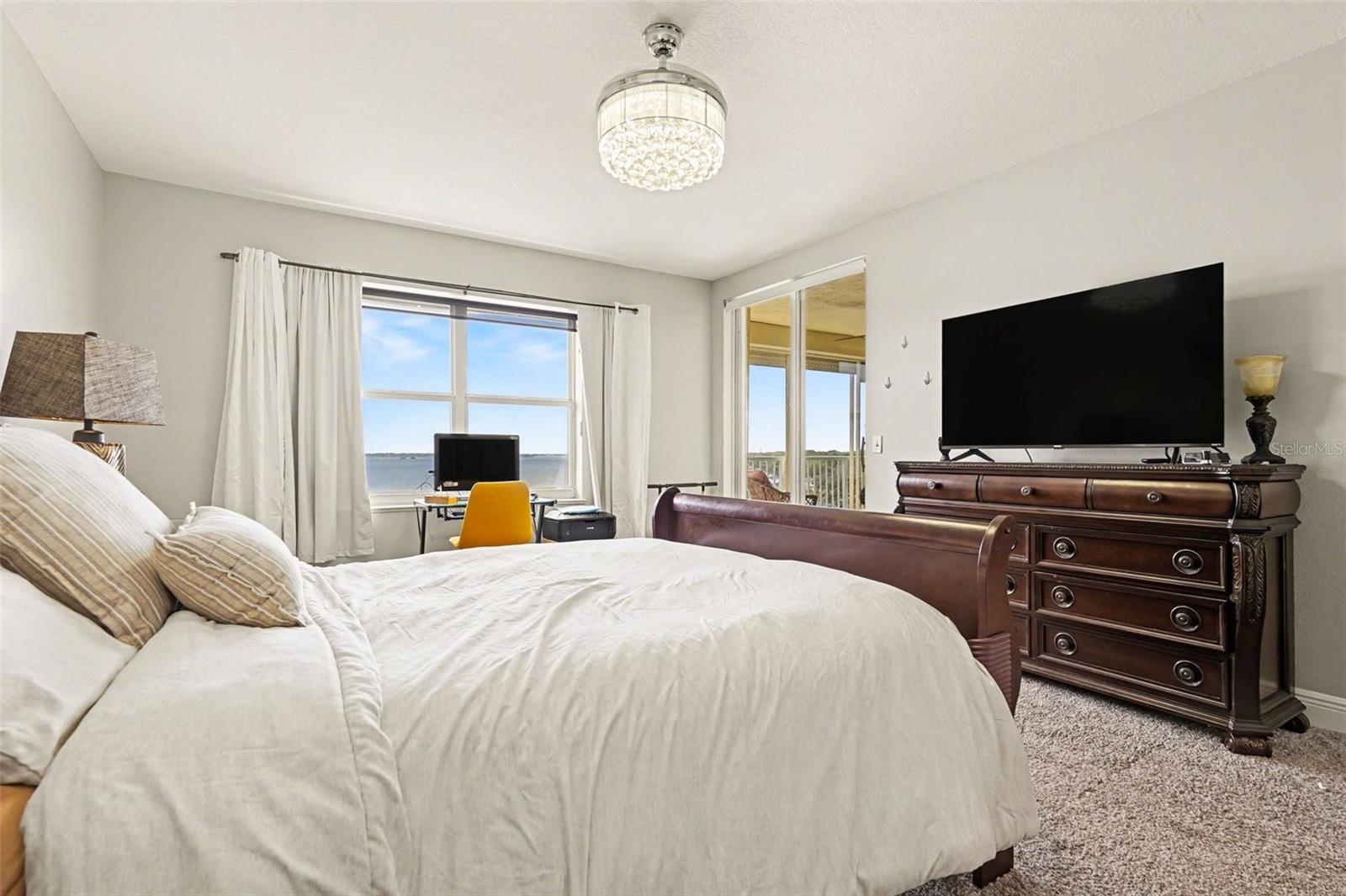 OLEANDER POINTE CONDO PH 02 - Residential