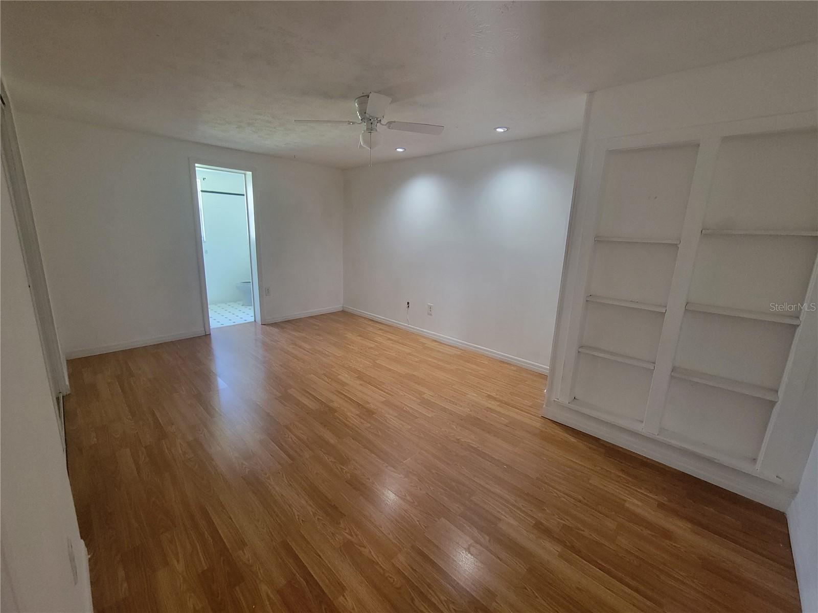 BELL LAKE VISTA - Residential Lease