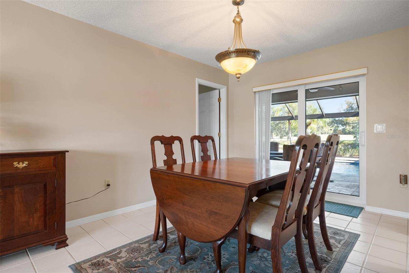 JACARANDA COUNTRY CLUB WEST VILLAGE - Residential