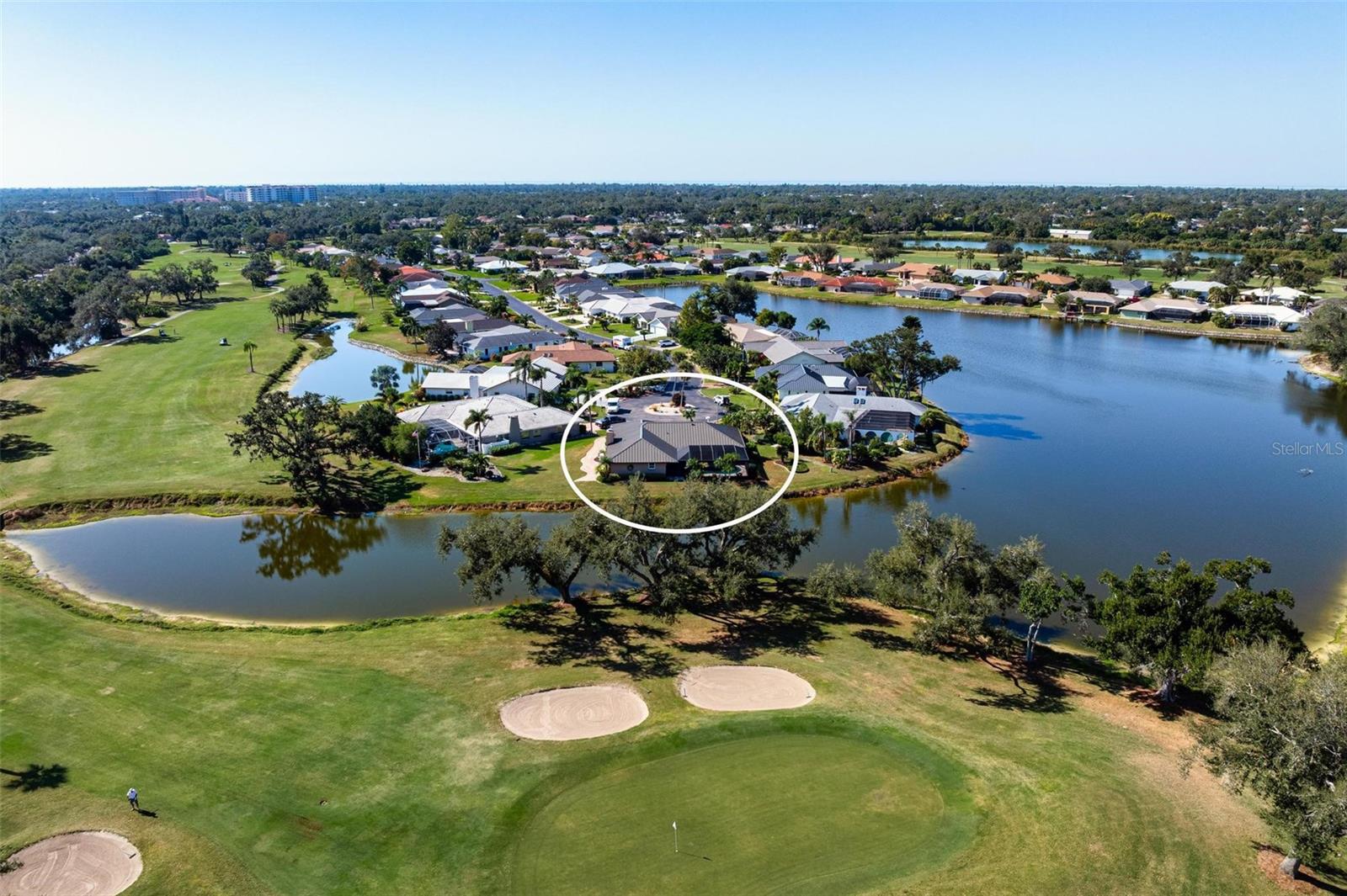 JACARANDA COUNTRY CLUB WEST VILLAGE - Residential