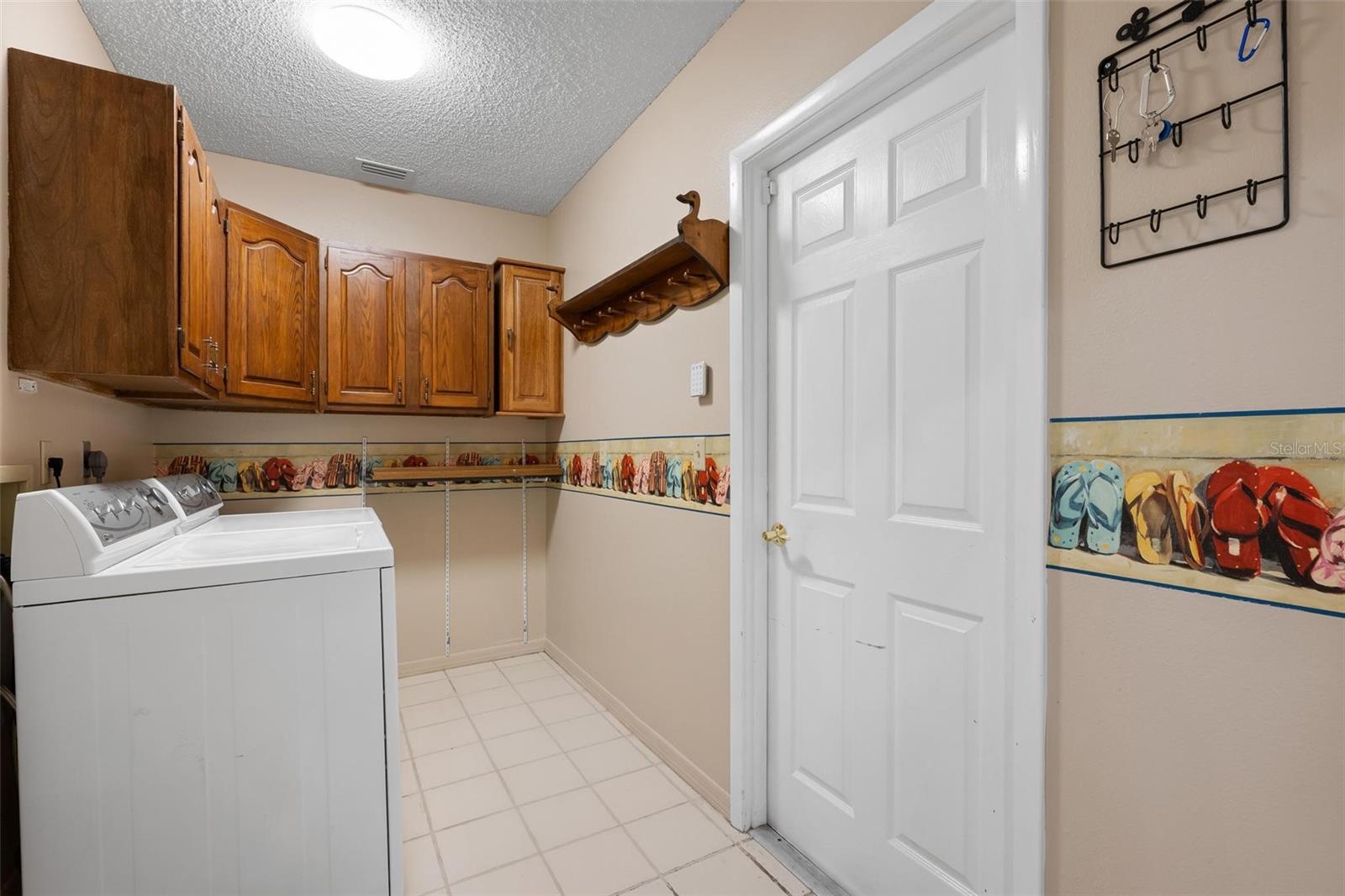 JACARANDA COUNTRY CLUB WEST VILLAGE - Residential