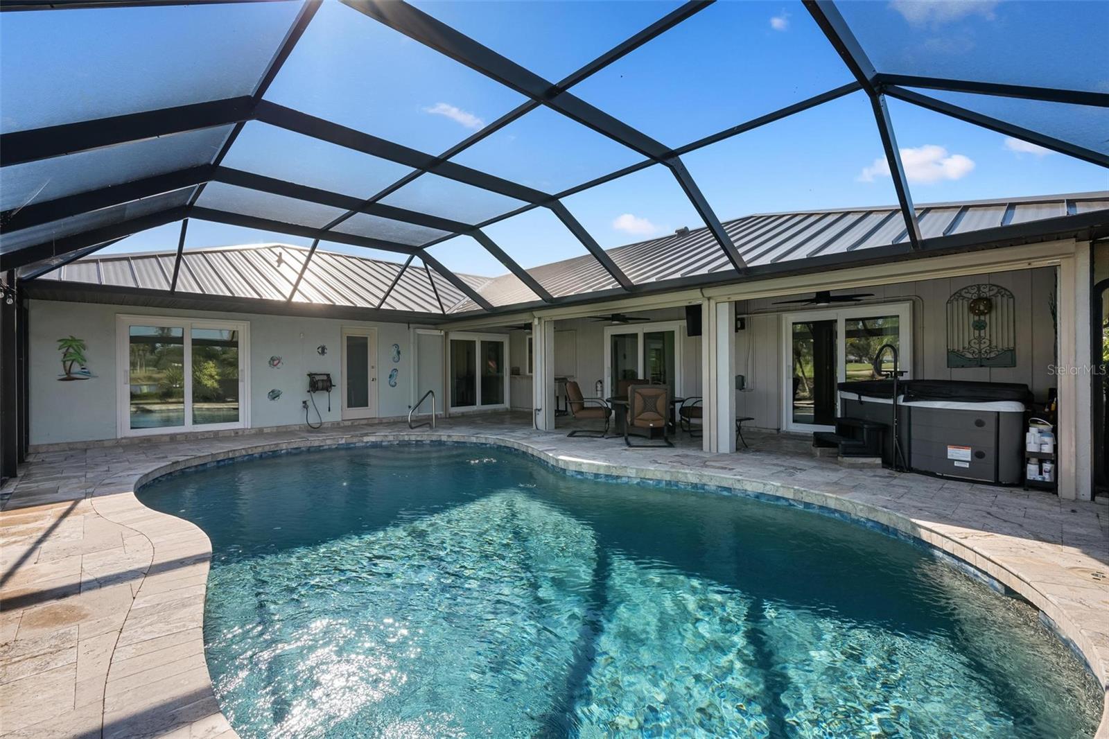 JACARANDA COUNTRY CLUB WEST VILLAGE - Residential