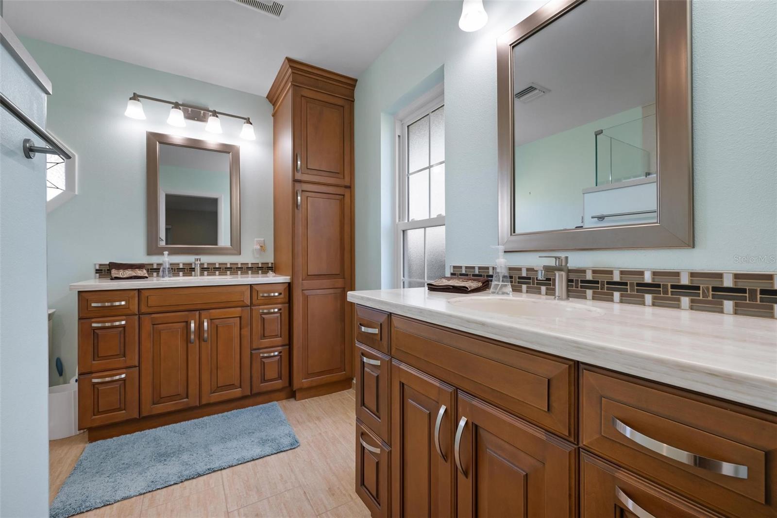 JACARANDA COUNTRY CLUB WEST VILLAGE - Residential