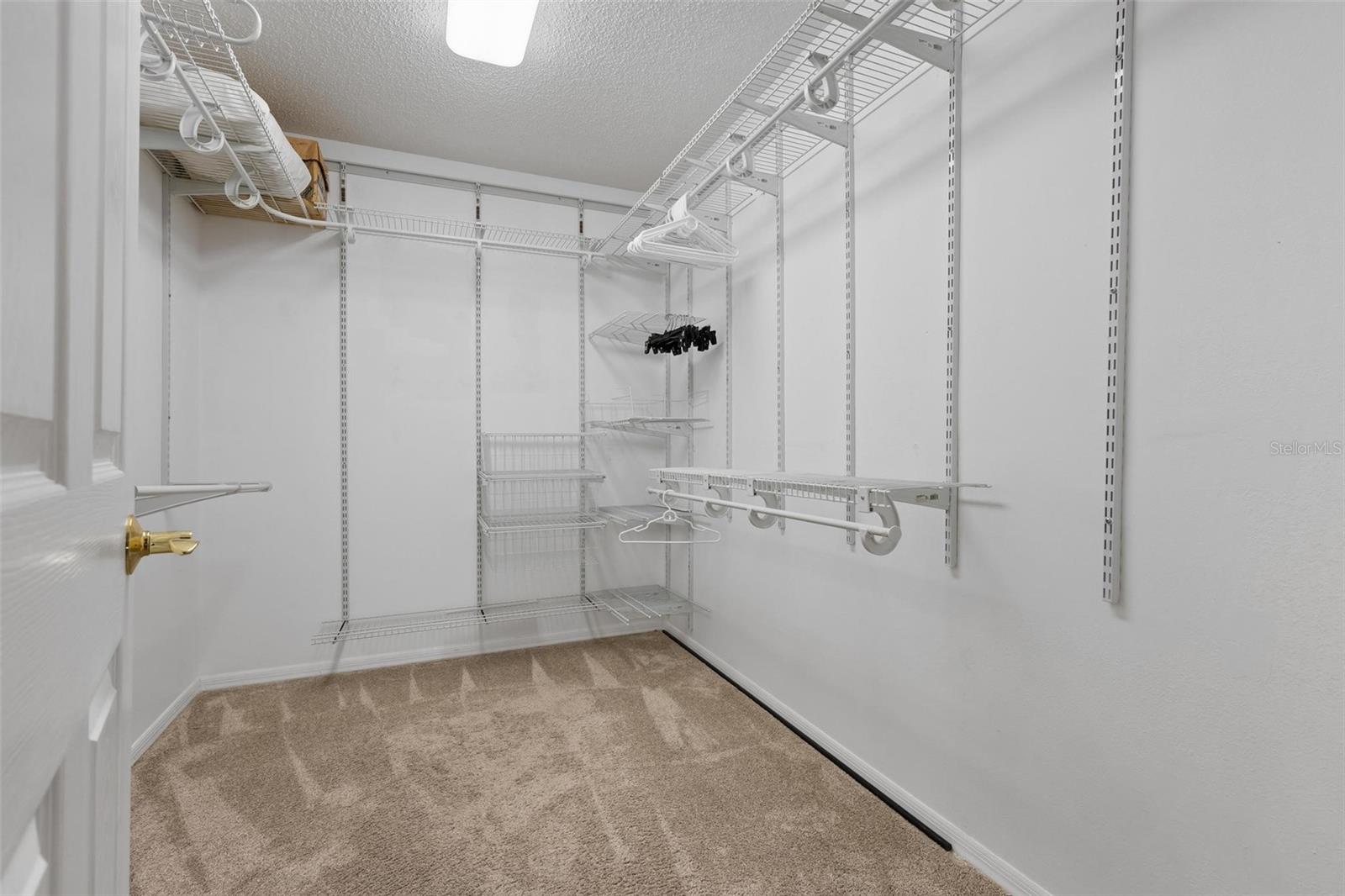 JACARANDA COUNTRY CLUB WEST VILLAGE - Residential