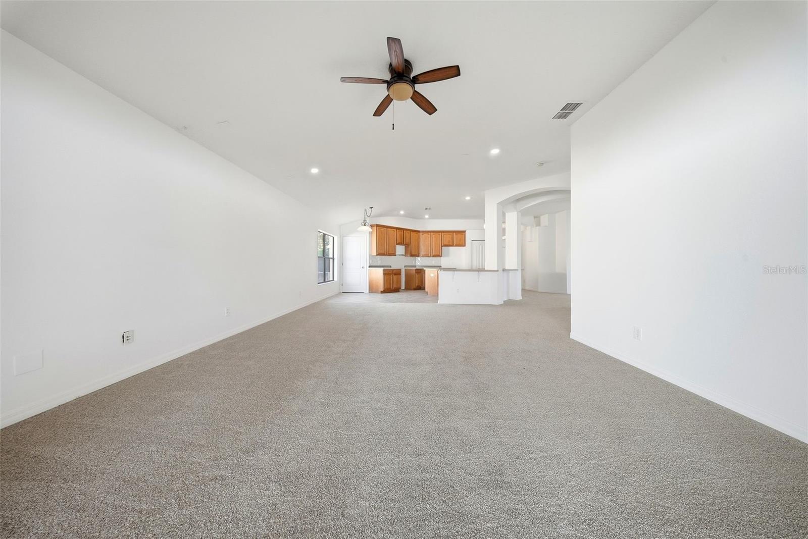 OAK LANDING - Residential