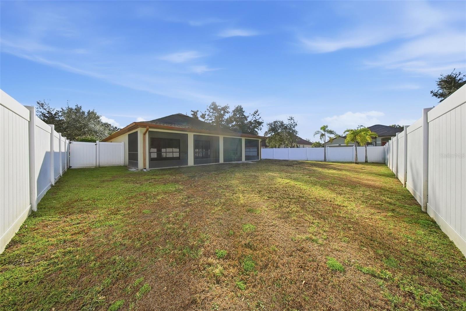 OAK LANDING - Residential