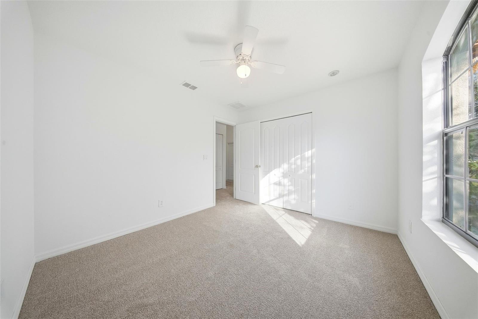 OAK LANDING - Residential