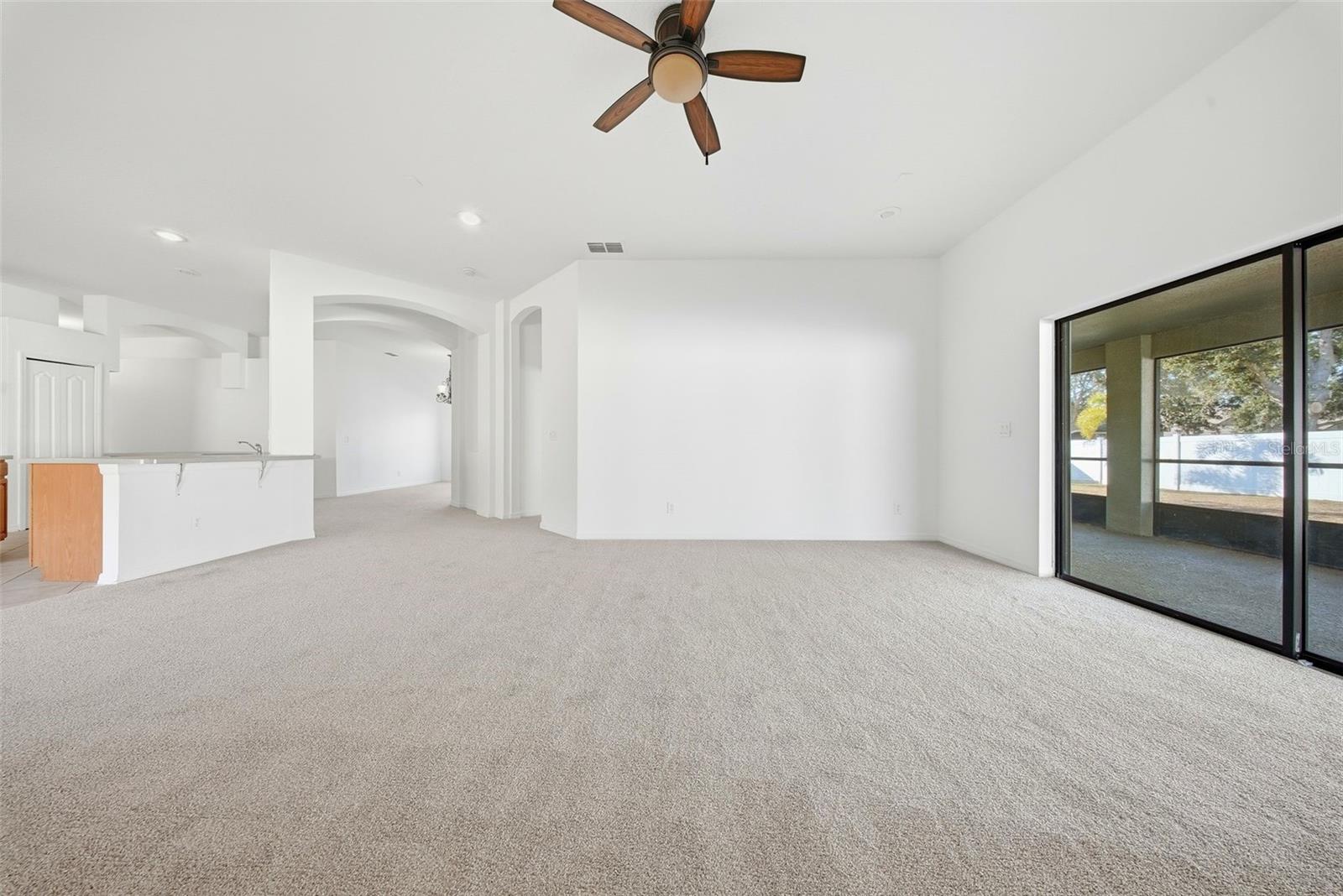 OAK LANDING - Residential