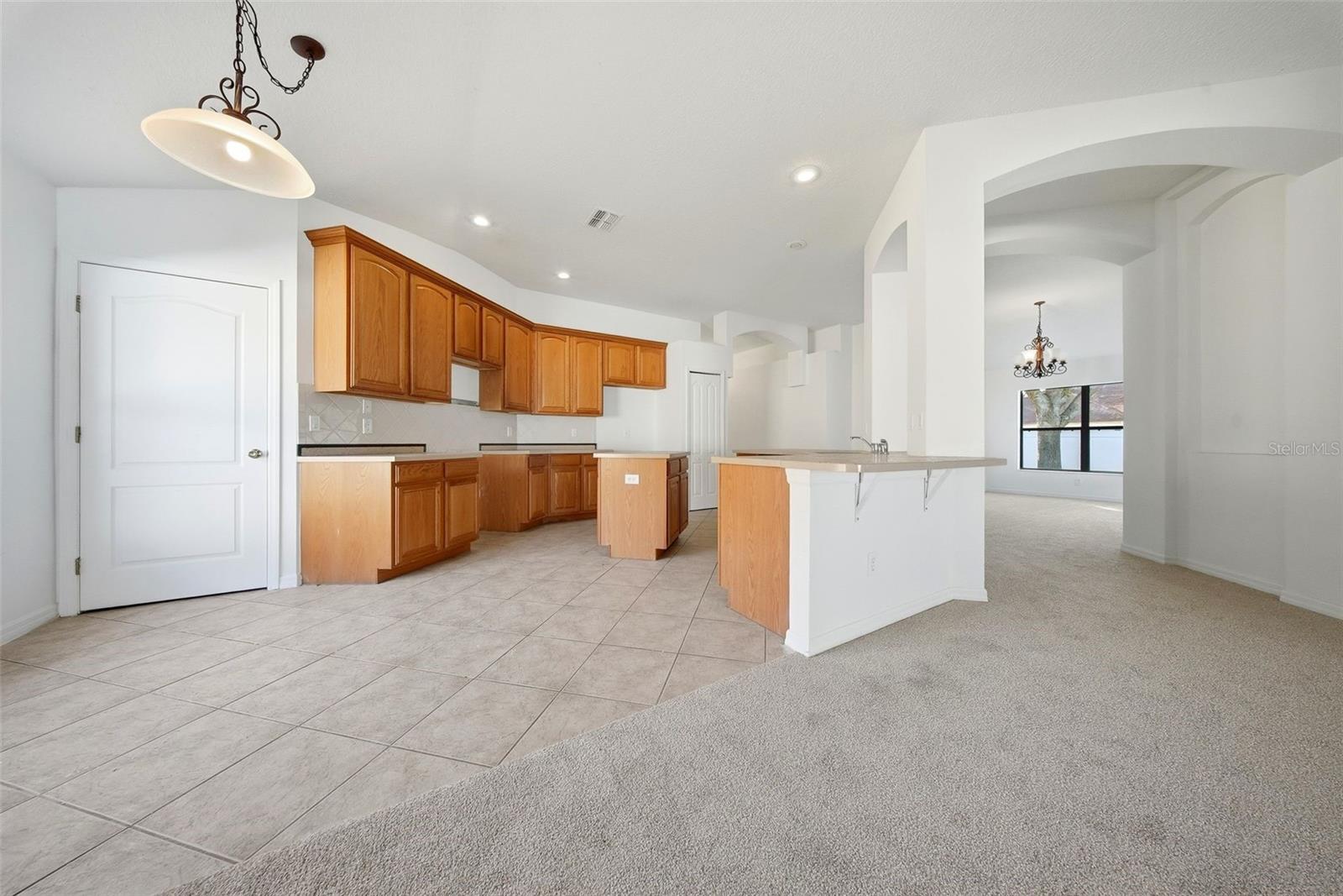 OAK LANDING - Residential