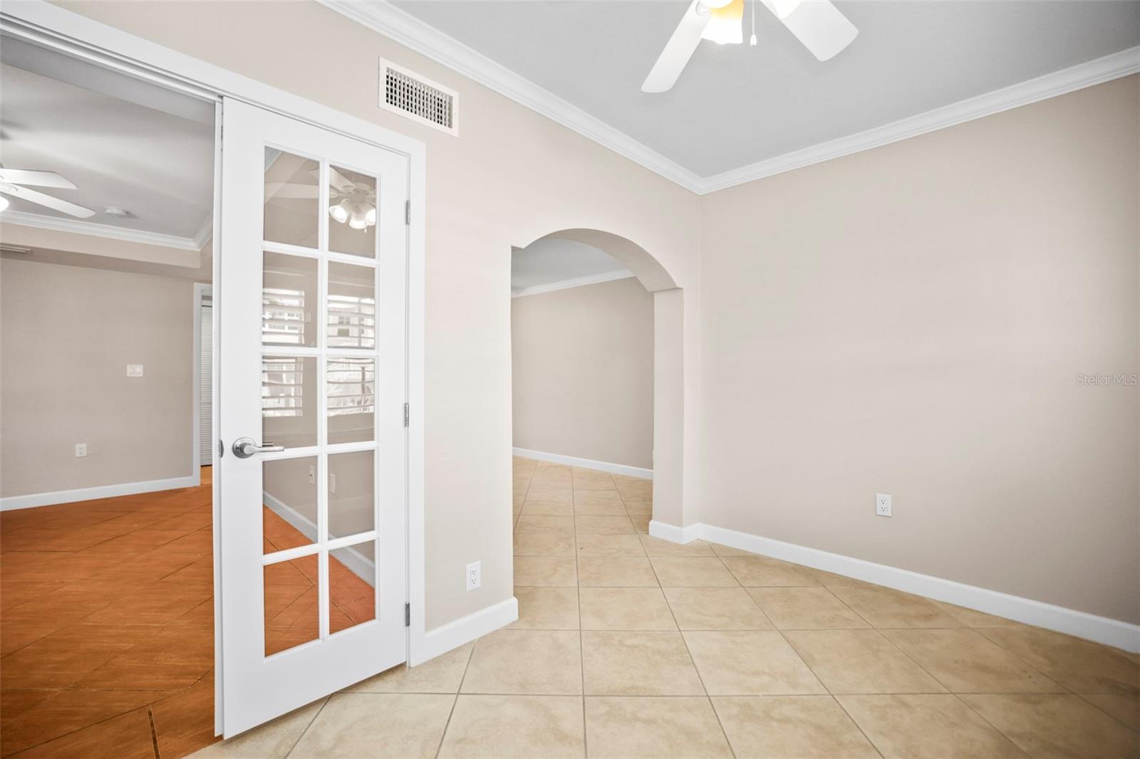 BAREFOOT BEACH RESORT OF INDIAN SHORES - Residential