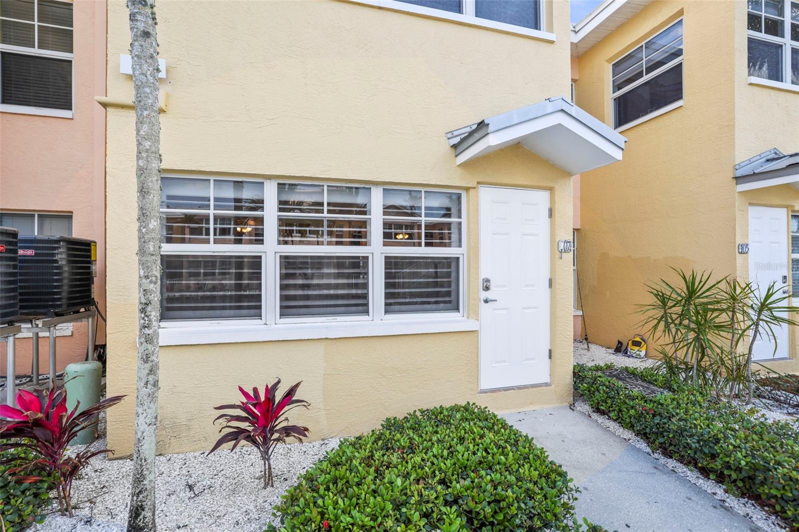 BAREFOOT BEACH RESORT OF INDIAN SHORES - Residential