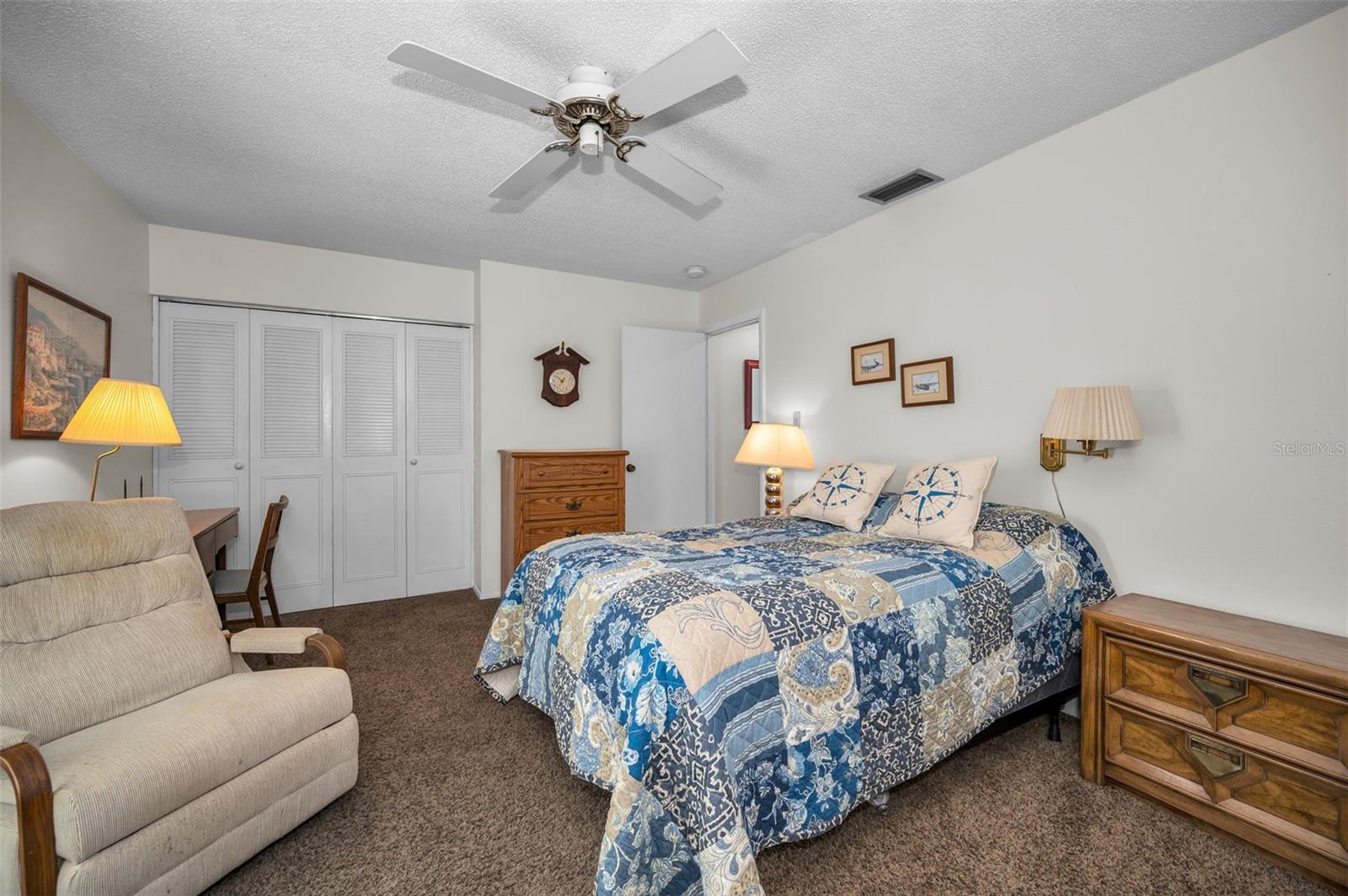 MEDITERRANEAN MANORS - Residential