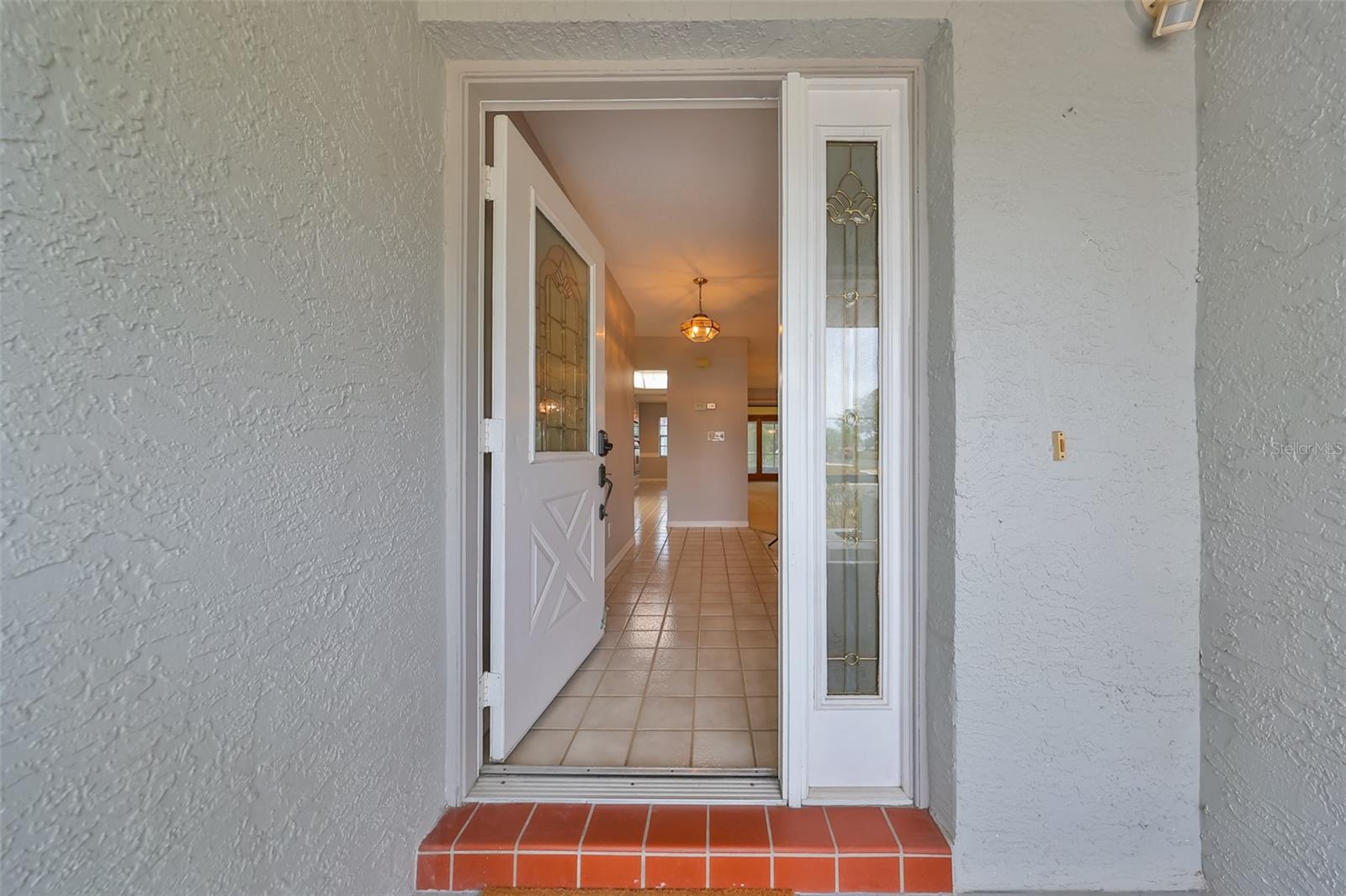1601 WOODMAR DRIVE