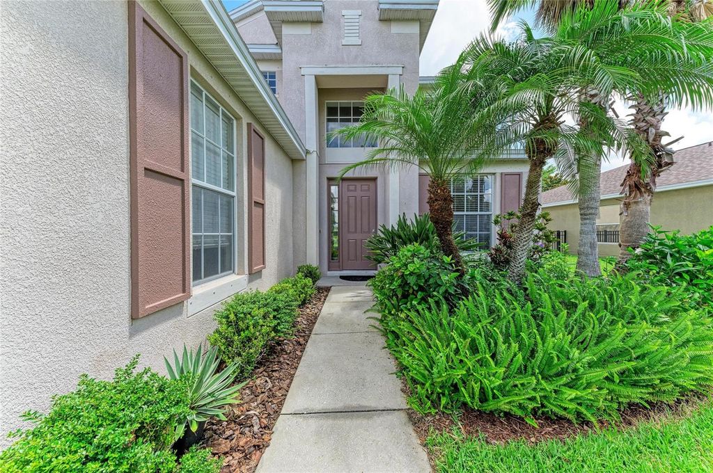 Photo of 5822 100th Avenue E, Parrish, FL 34219 (MLS # A4694564)