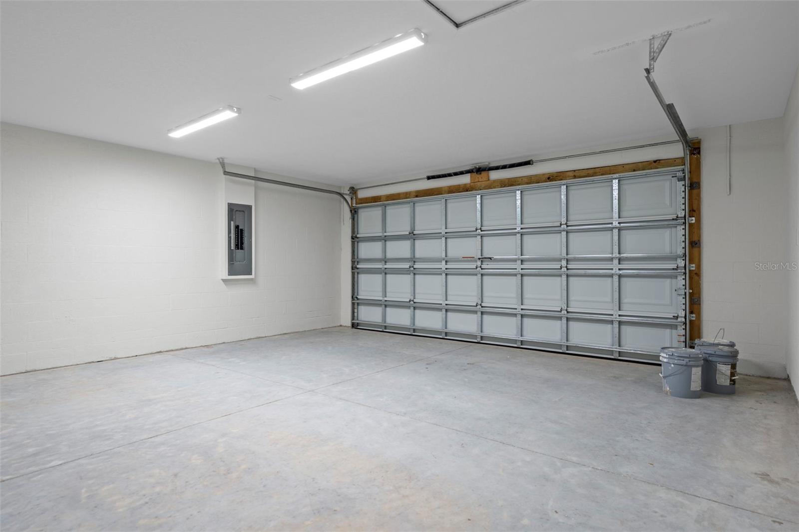 ROYAL HIGHLANDS UNIT 5 - Residential