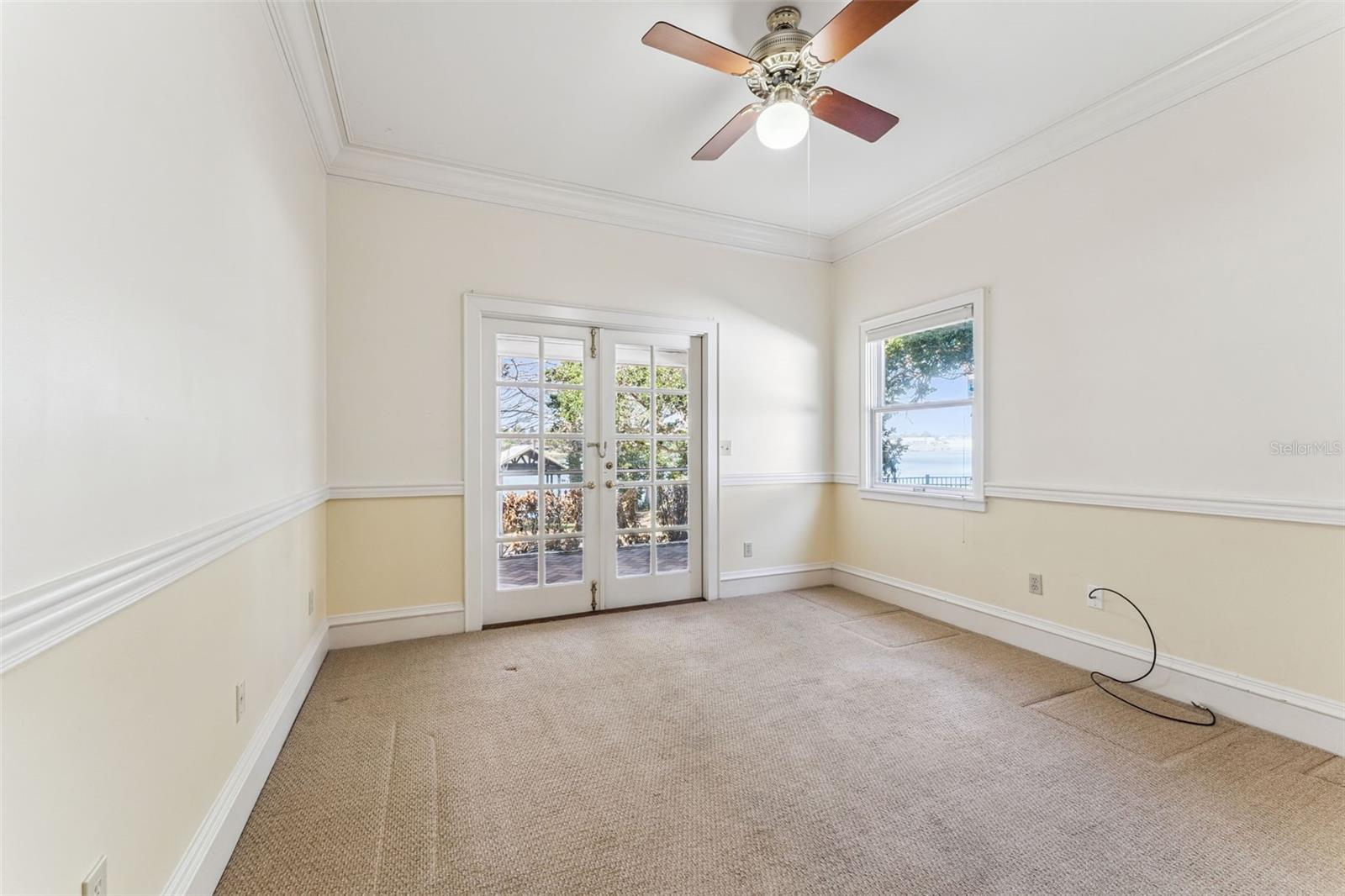 WELLINGTON - Residential