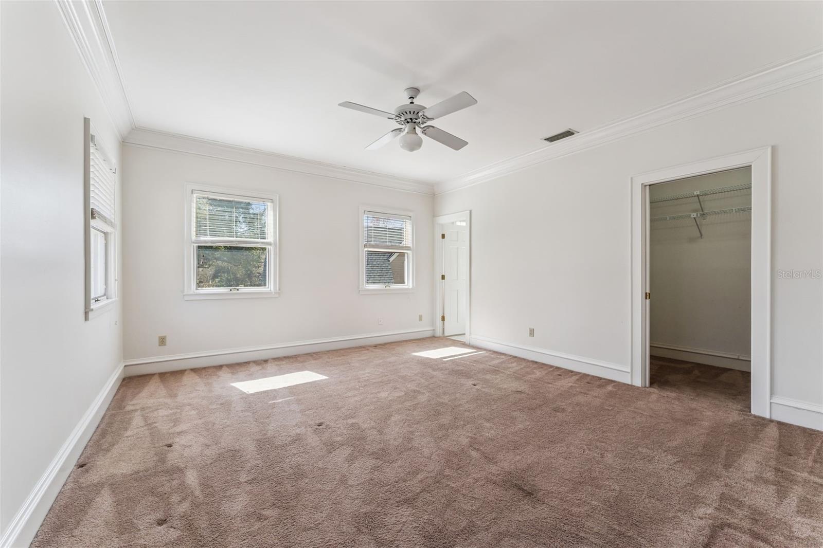 WELLINGTON - Residential