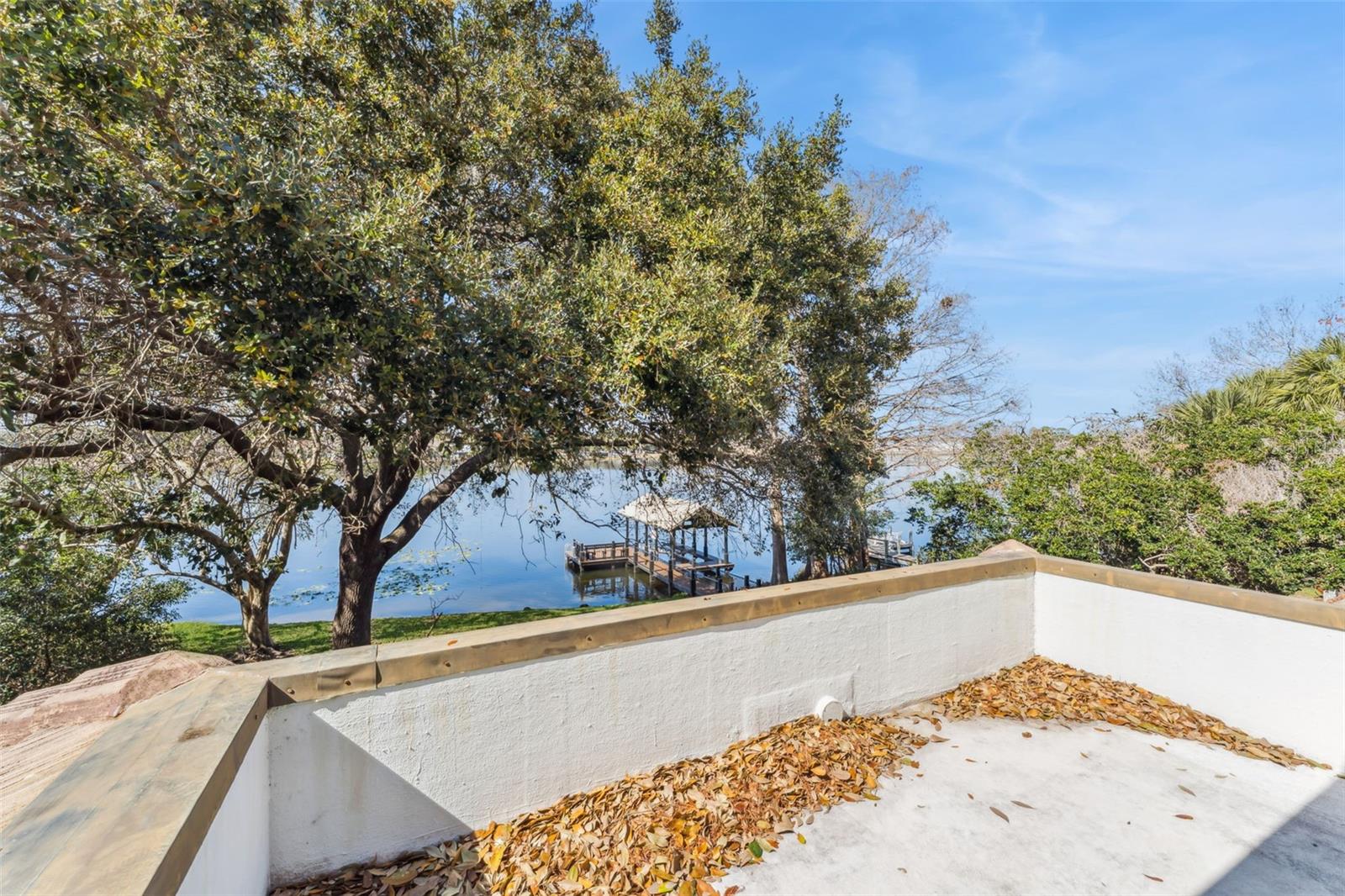 WELLINGTON - Residential