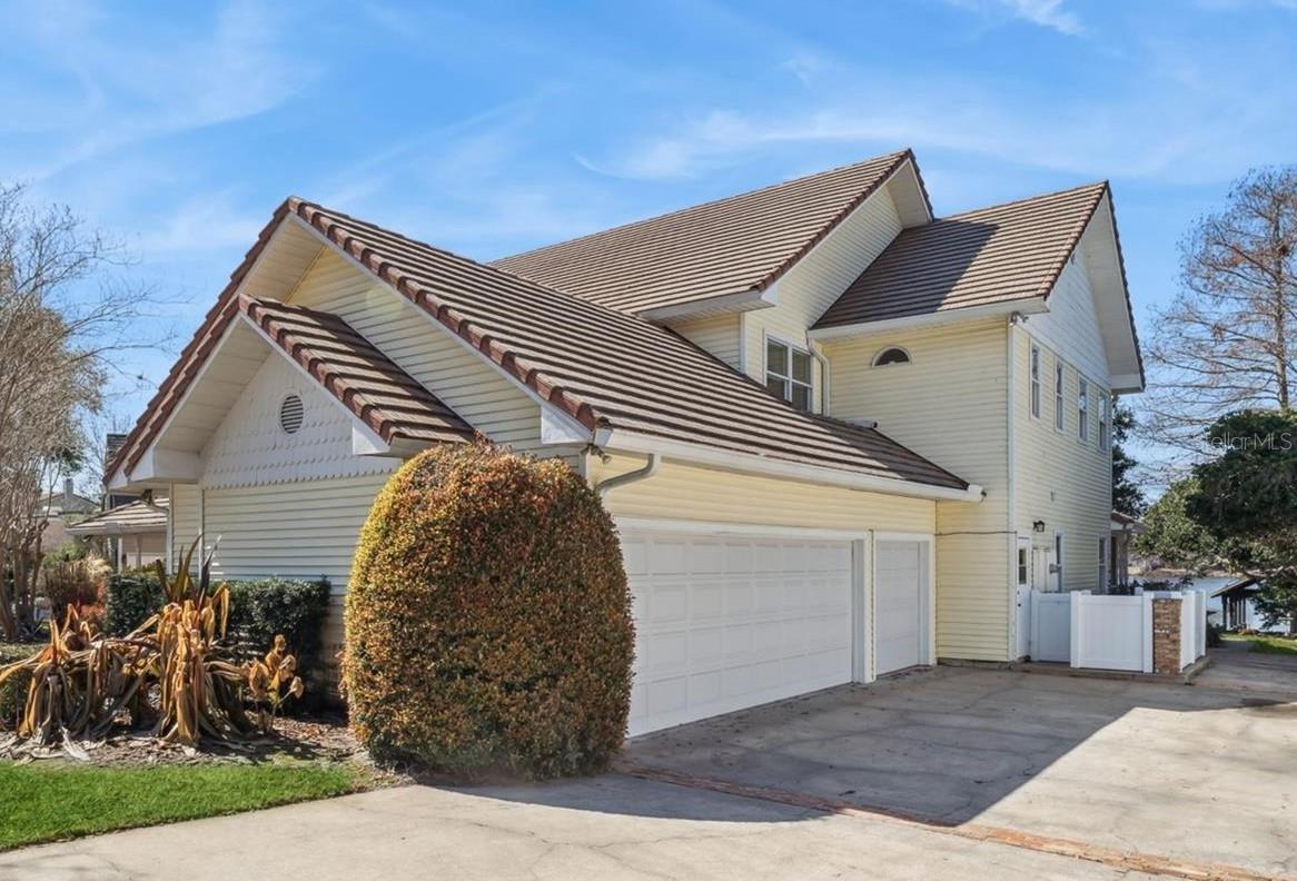 WELLINGTON - Residential