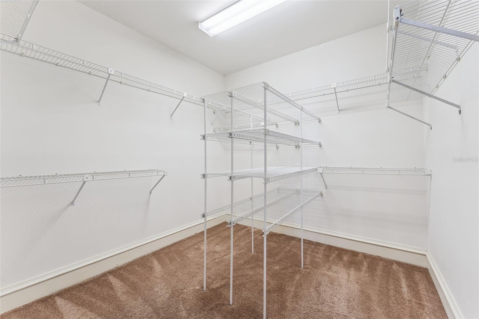 WELLINGTON - Residential