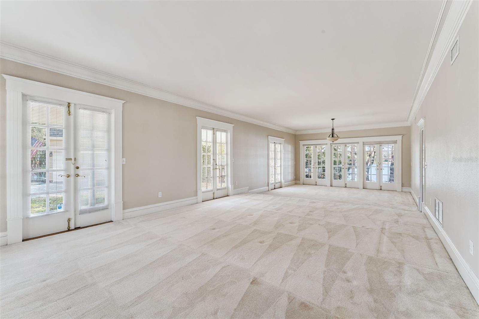 WELLINGTON - Residential